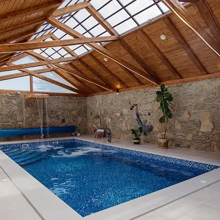 екосадиба пан атаман 아파트호텔