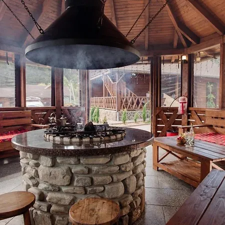 Aparthotel екосадиба пан атаман