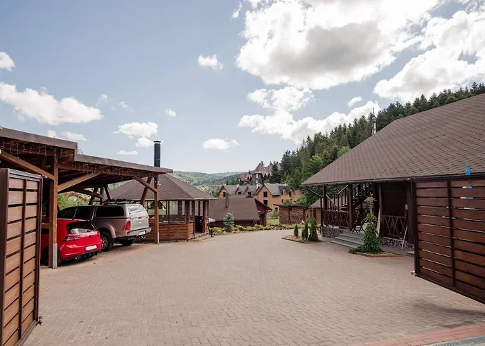 Apartahotel екосадиба пан атаман Skhidnytsia